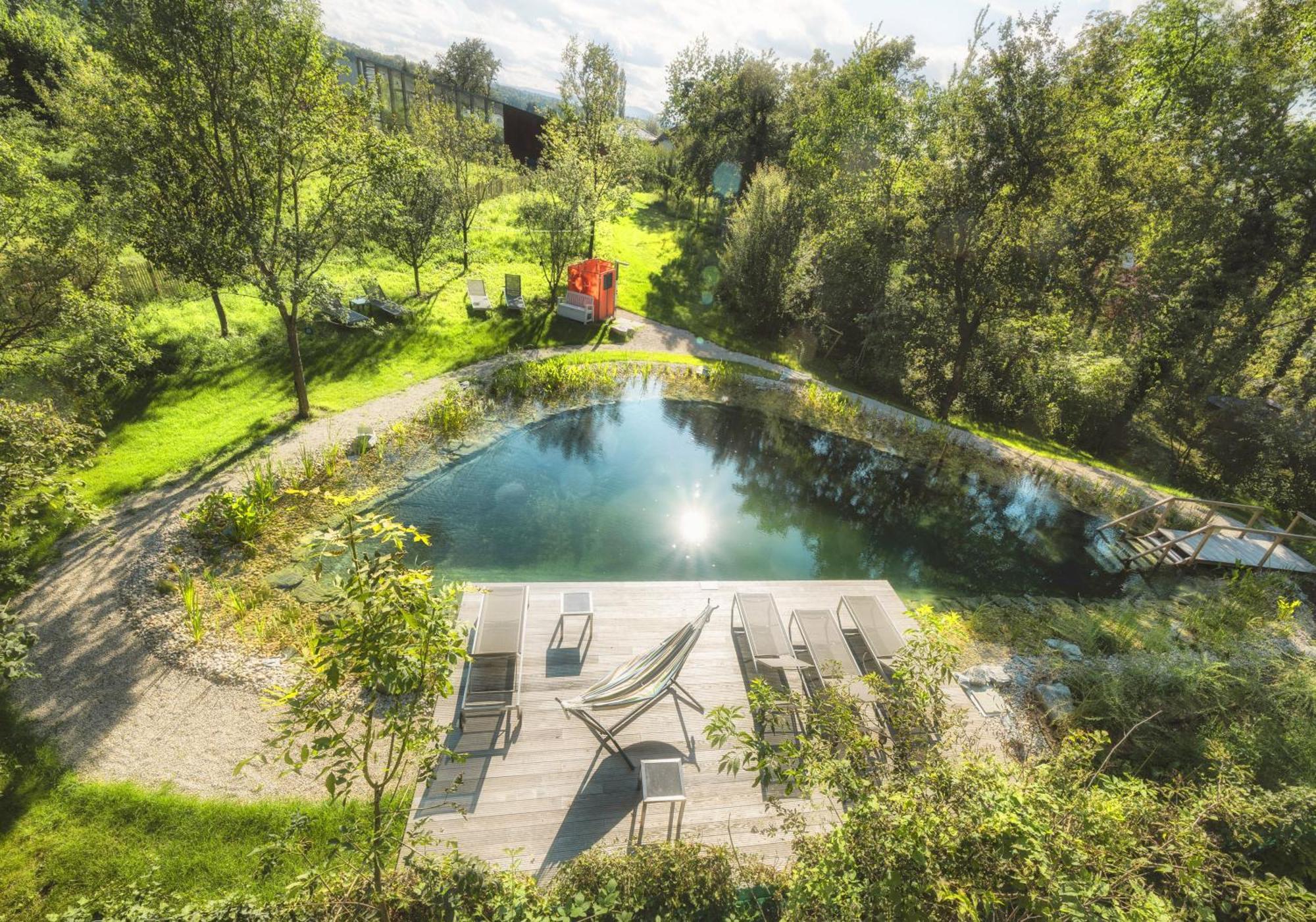 Flora Auf Gut Guntrams Hotel Schwarzau am Steinfelde ภายนอก รูปภาพ
